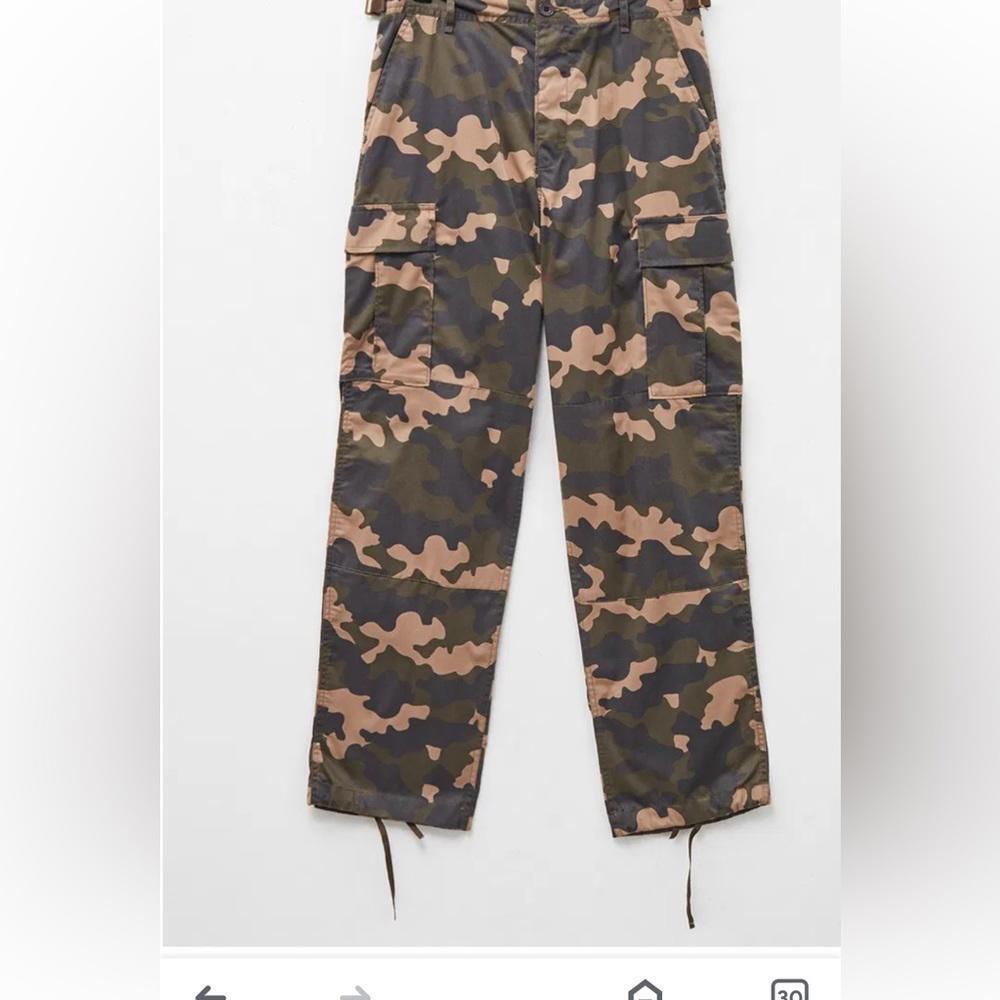 FRENCH CONNECTION Carri Camo Cargo Trousers - Picture 5 of 10
